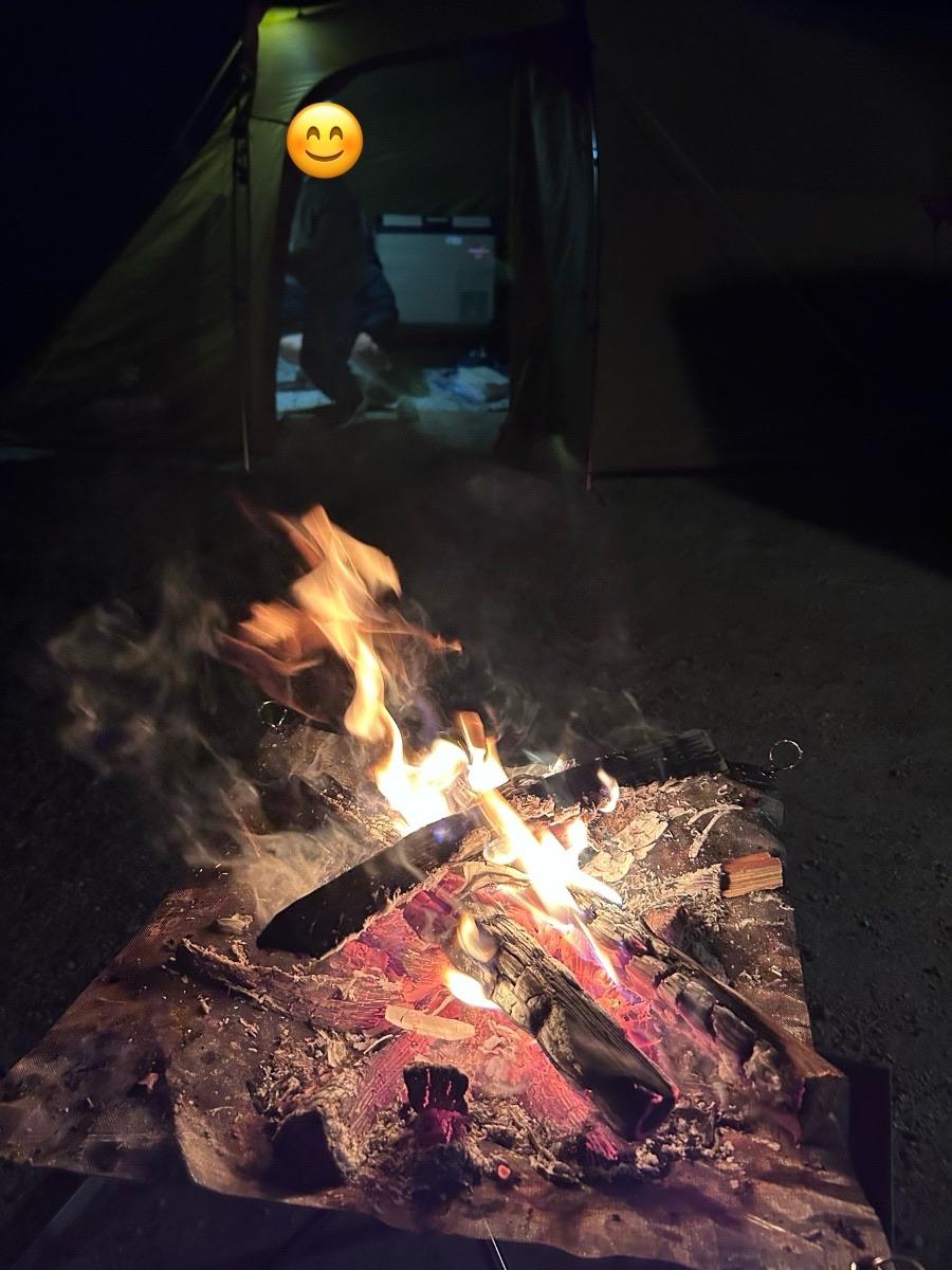 夜の焚き火